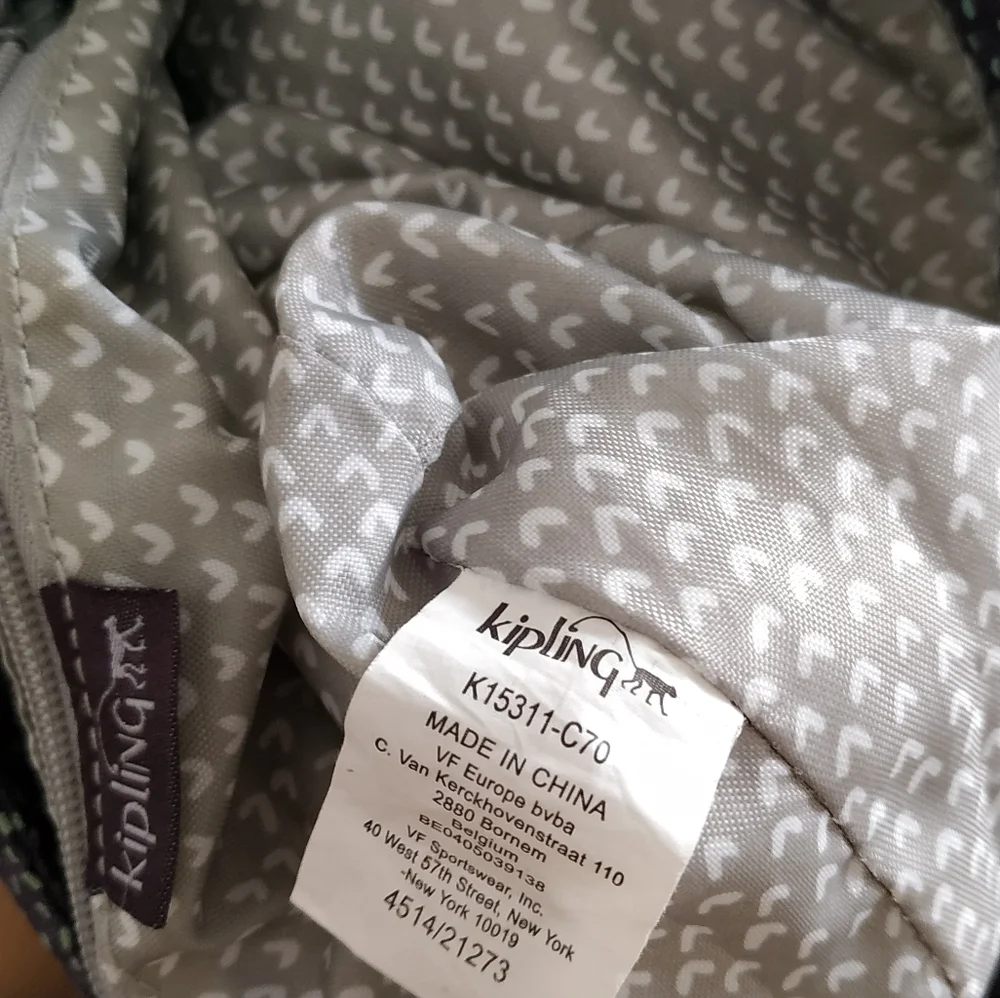 Kipling k15311 Sevrine Shoulder Bag - Picture 8 of 17
